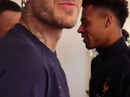  TheShy迎来十二赛季高光表现，法国队球迷沸腾！-开云